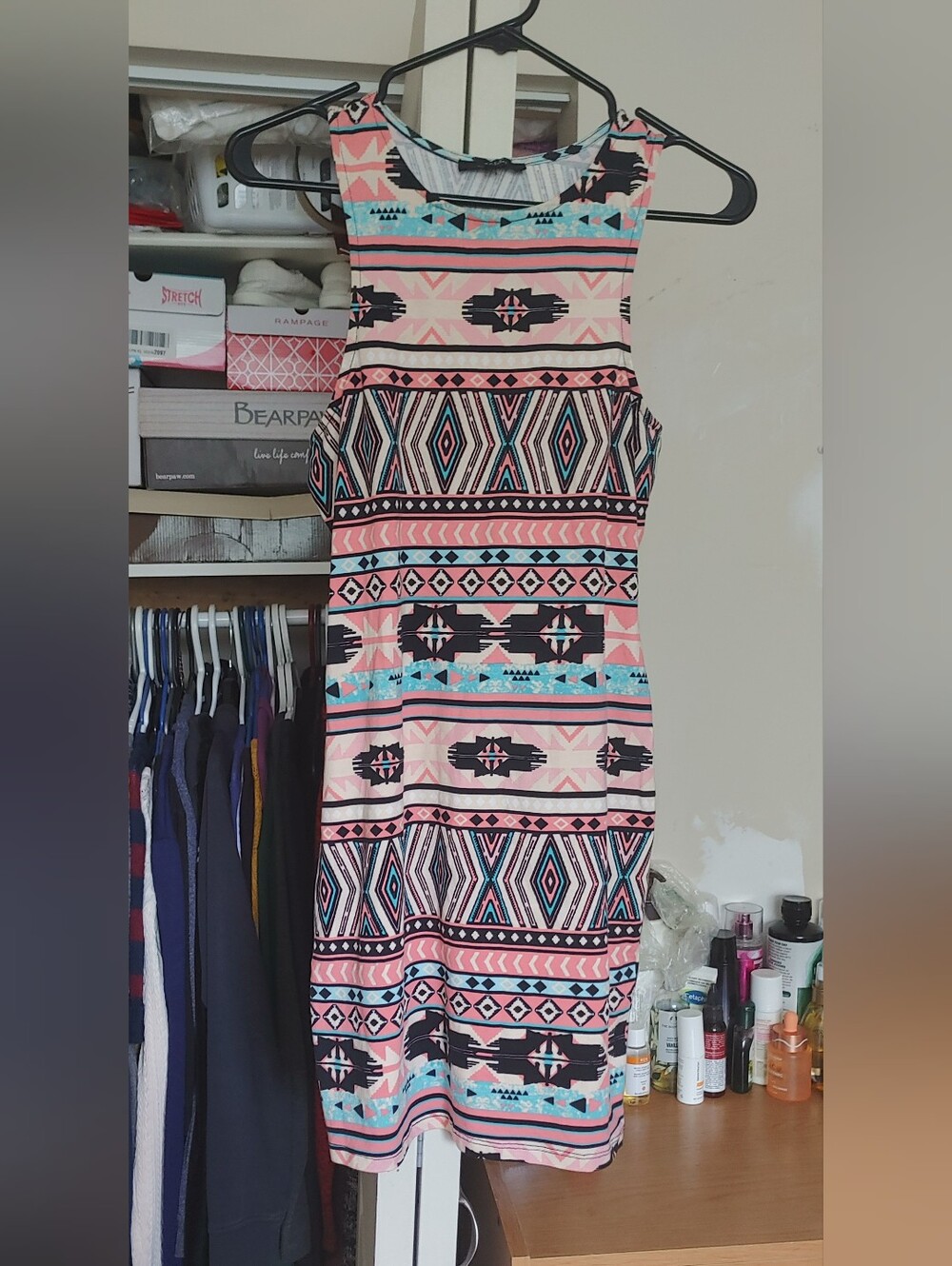 NWOT Sleeveless Aztec Print Shift Dress in Coral and Aqua